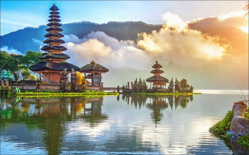 Thinking of Travelling to Bali Alone? – Check out a Wayfarer’s Way to Explore Bali