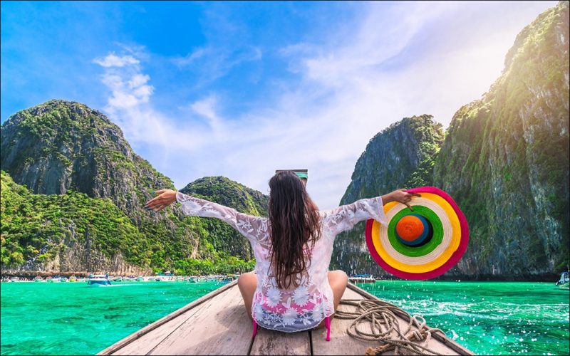 You are currently viewing Travelling In Thailand Can Be Disastrous If You Don’t Know These Social Etiquettes and Rules!