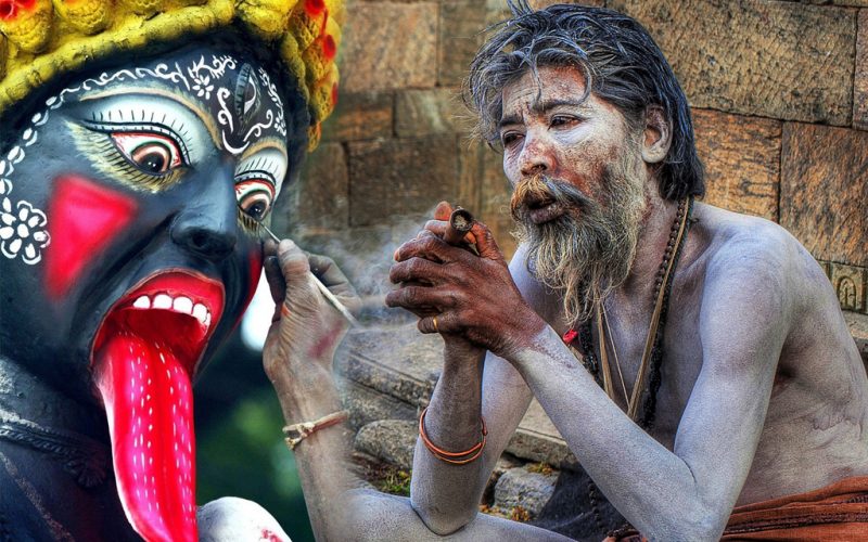 You are currently viewing 8 Bizarre Rituals in India That Will Make Your Eyes Pop