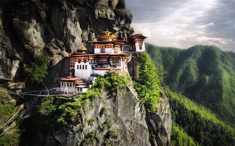 Bhutan Tourism | Bhutan Tour Packages | Best Places to visit in Bhutan