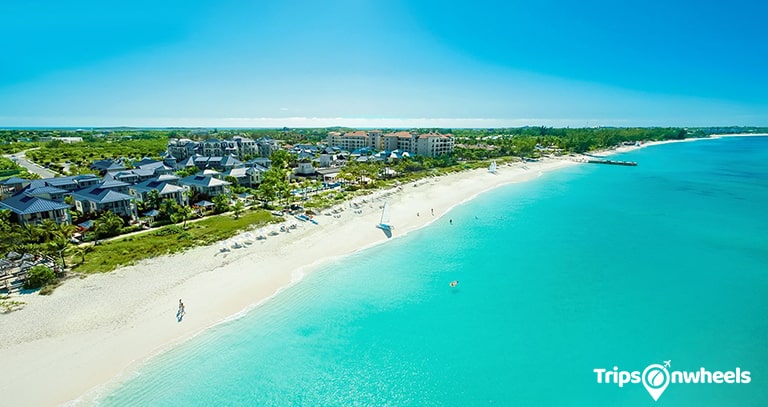 Grace Bay, Turks and Caicos - Tripsonwheels