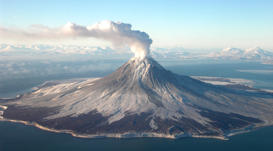 Read more about the article Best Volcanoes to Visit for Adventure Seekers | Top 5 Picks